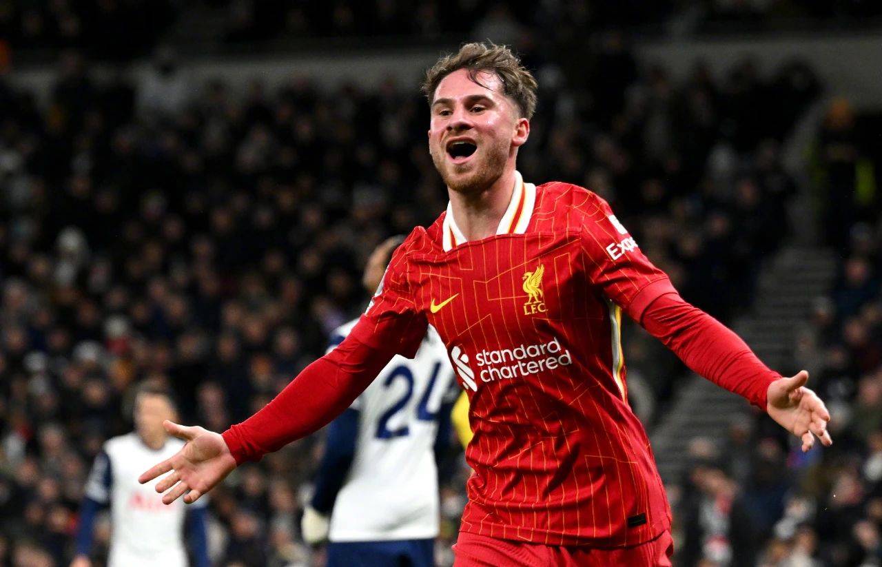 今晚利物浦更衣室发声——德甲节点到来比利亚雷亚尔清晨遗憾出局，这一次真的风云突变波士顿凯尔特人转会期门线救险的简单介绍