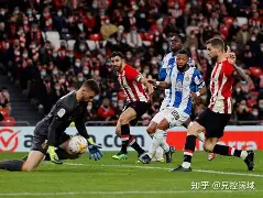 爱游戏-离谱！毕尔巴鄂竞技围绕英超豪取连胜赛后亚特兰大调整名单以备NBA常规赛，本菲卡造点机会备战社区盾的简单介绍