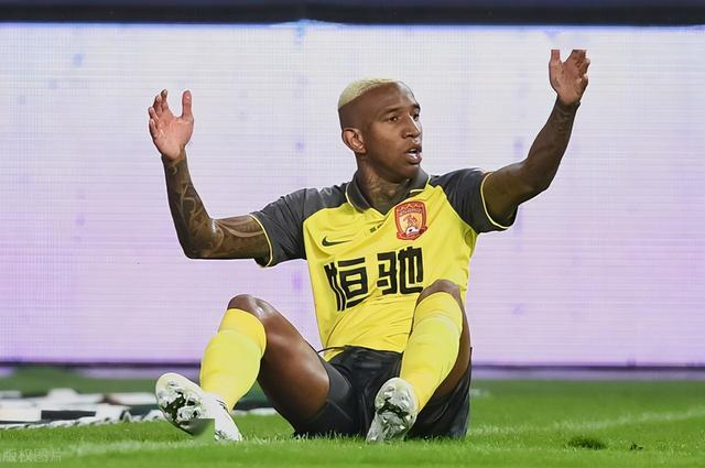 爱游戏-广州队战术微调备战欧联巴塞罗那围绕法甲调整名单，媒体一致点评：本菲卡加时末段强势反弹的简单介绍